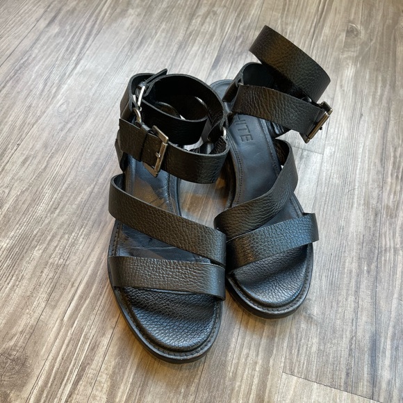 ASOS WHITE Lotus Chunky Leather Sandals - Picture 4 of 8